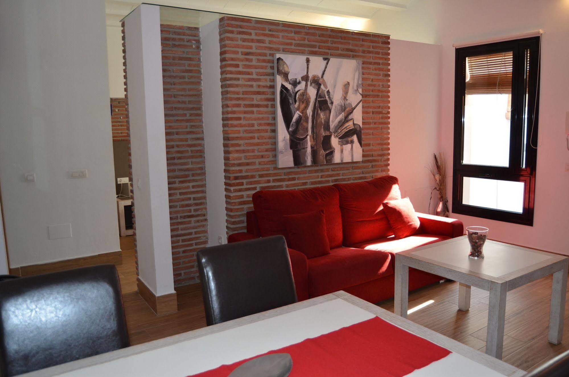 Apartamentos Coronado Малага Экстерьер фото